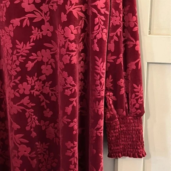 Matilda Jane Just Imagine Melanie Dress Velvet Floral Burnout High Neck Medium - Picture 5 of 11